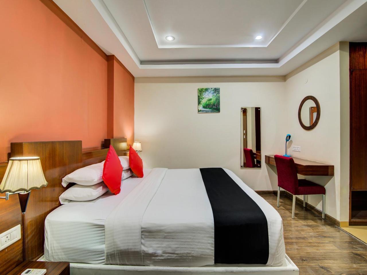 Gardeenia Comfortes Suites-Fully Vaccinated Staff Bangalore Exteriör bild