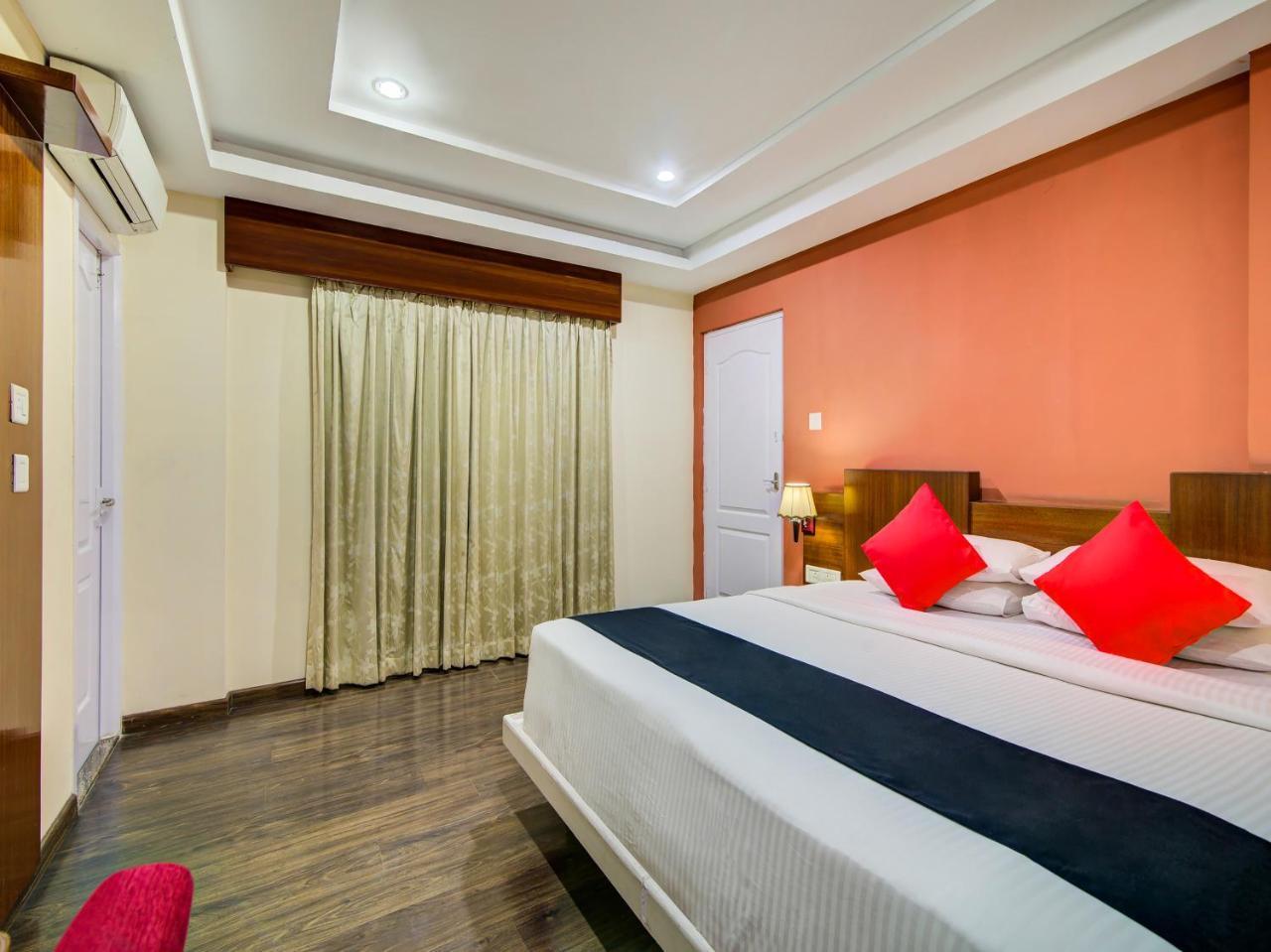 Gardeenia Comfortes Suites-Fully Vaccinated Staff Bangalore Exteriör bild